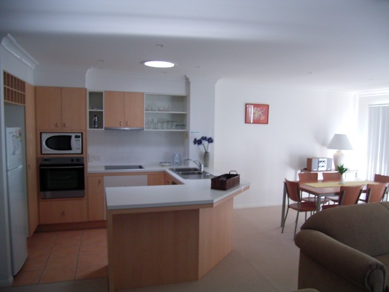 20 Pacific Parade, Yamba NSW 2464