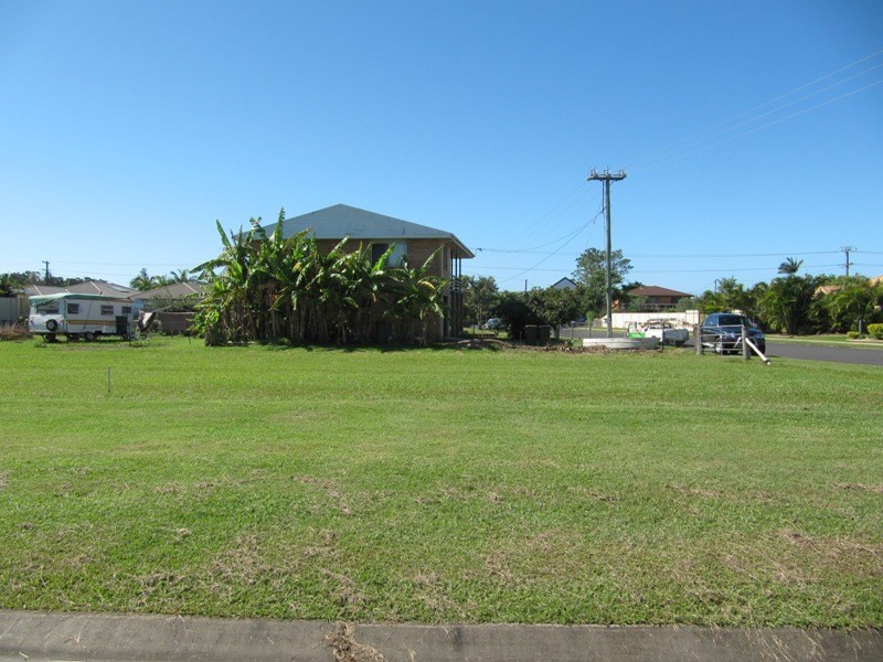 Lot Lots 2-3, 60 Carrs Drive, Yamba NSW 2464