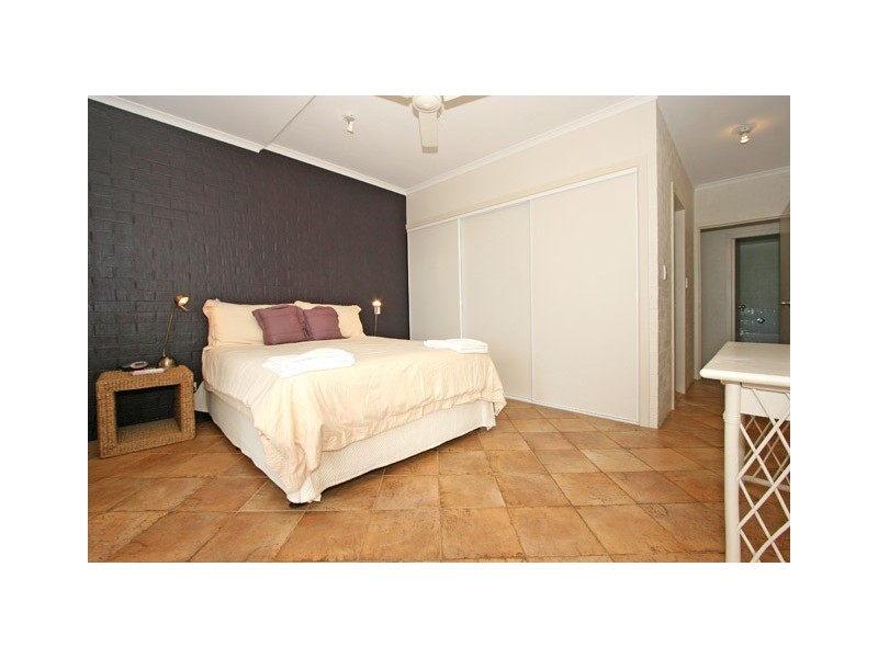 1/42 Clarence Street, Yamba NSW 2464