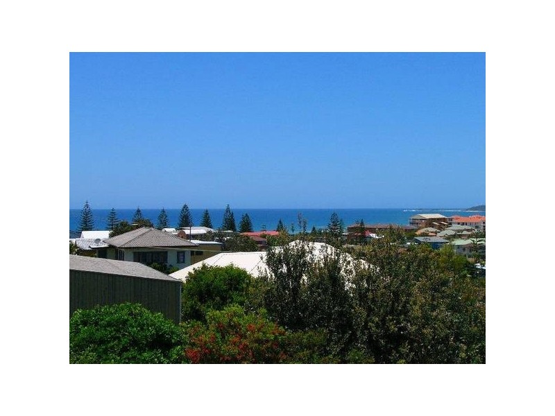 6 Church Street, Yamba NSW 2464