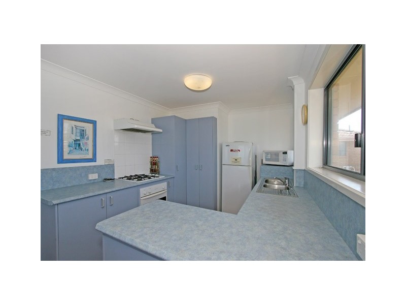 1/12 Pacific Parade, Yamba NSW 2464