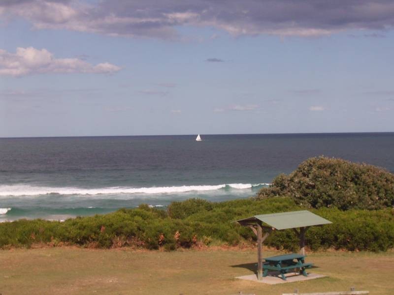 1/12 Pacific Parade, Yamba NSW 2464