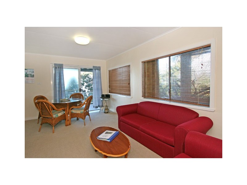 2/10 Pilot Street, Yamba NSW 2464