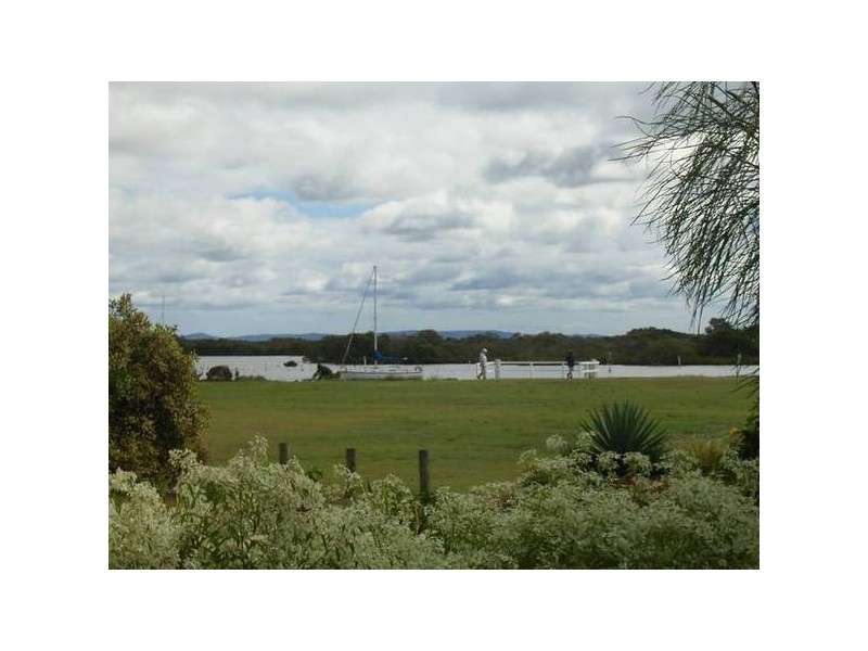 2/37 Wooli Street, Yamba NSW 2464