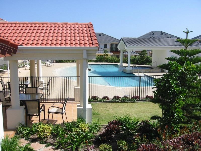 18/20 Pacific Parade, Yamba NSW 2464