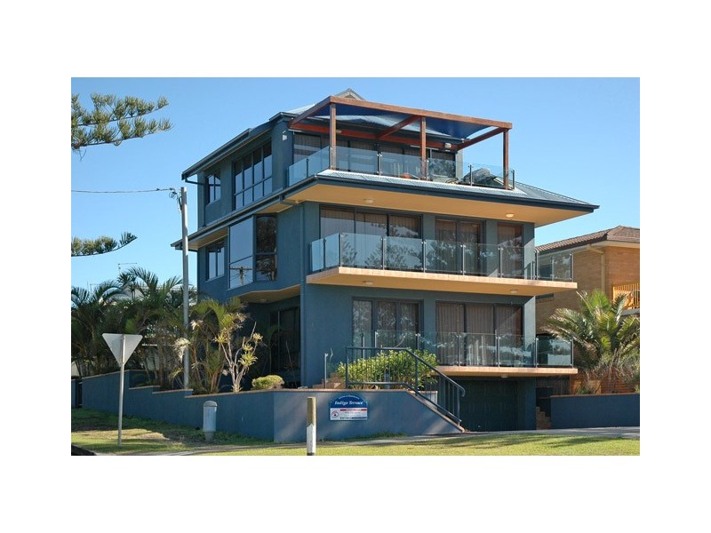 2/29 Clarence Street, Yamba NSW 2464