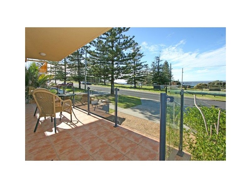 2/29 Clarence Street, Yamba NSW 2464