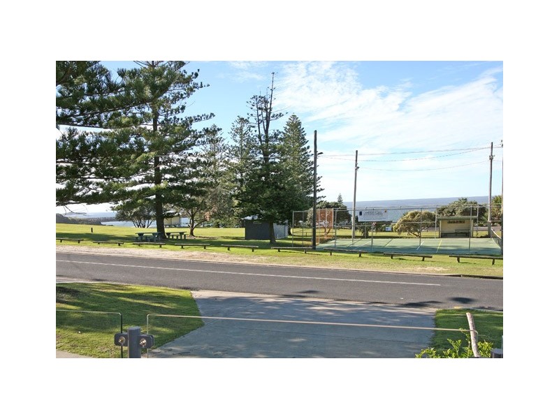 2/29 Clarence Street, Yamba NSW 2464