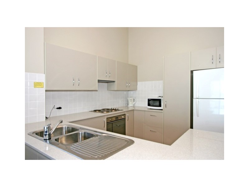 2/6 Bay Street, Angourie NSW 2464