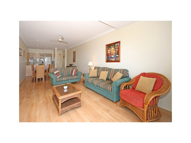 7/20 Pacific Parade, Yamba NSW 2464