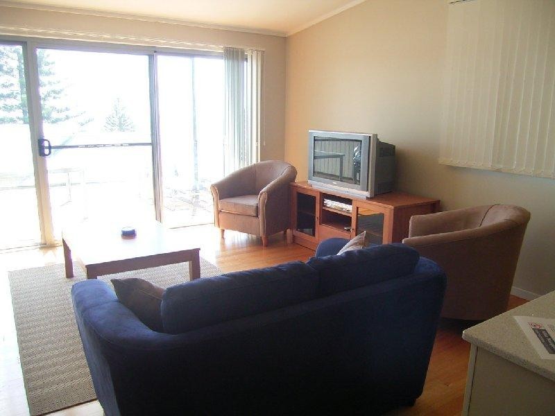 4/6 Bay Street, Angourie NSW 2464