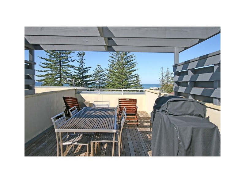 2/21 Clarence Street, Yamba NSW 2464