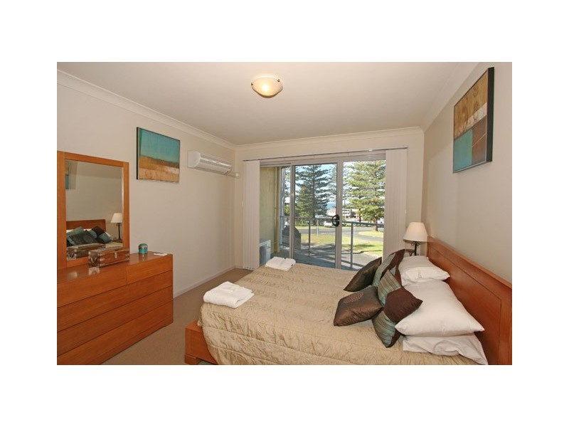 2/21 Clarence Street, Yamba NSW 2464