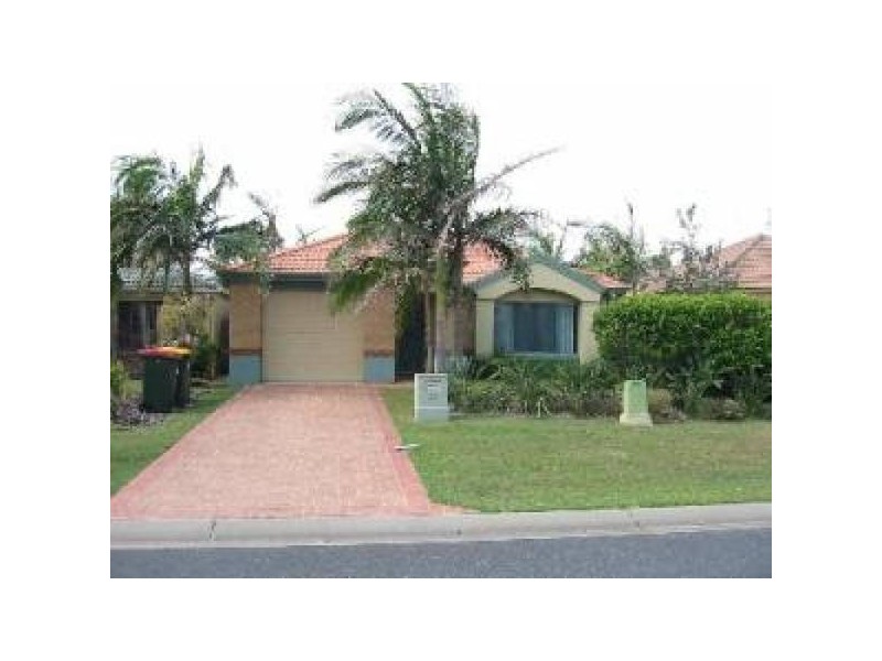 22 Beachside Way, Yamba NSW 2464