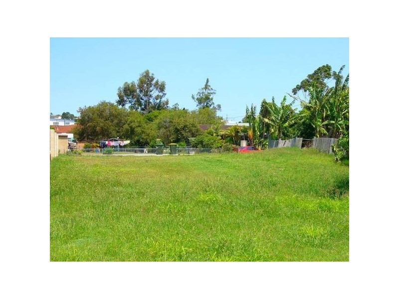 2a Taloumbi Street, Maclean NSW 2463