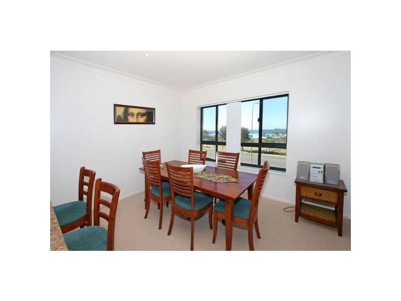 31/20-22 Pacific Parade, Yamba NSW 2464