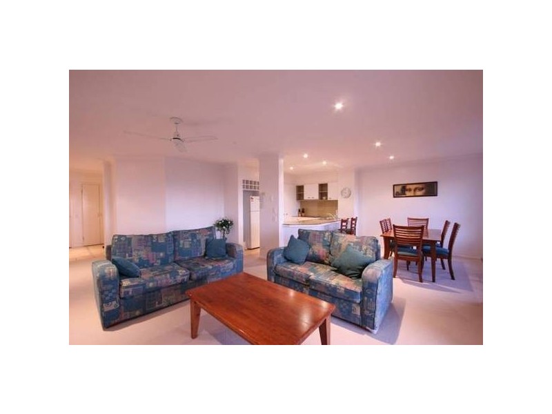 31/20-22 Pacific Parade, Yamba NSW 2464