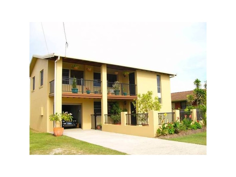 246 Yamba Road, Yamba NSW 2464