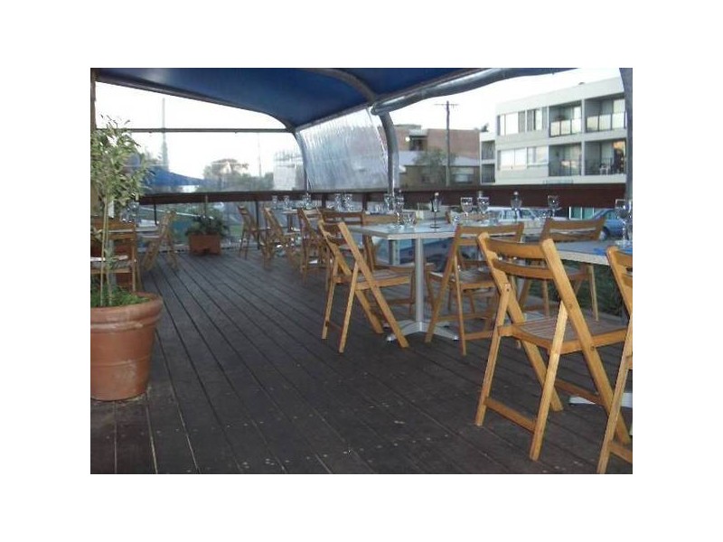 16 Clarence Street, Yamba NSW 2464