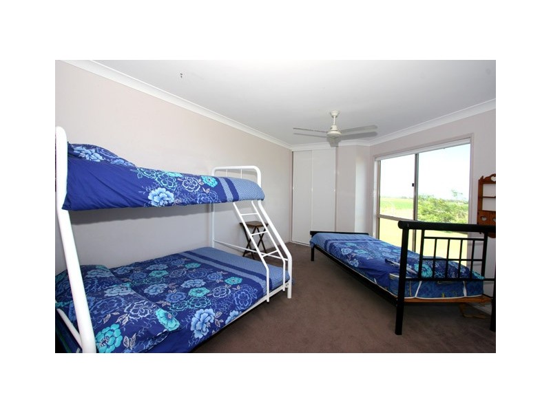 12 Gillies Lane, Palmers Island NSW 2463