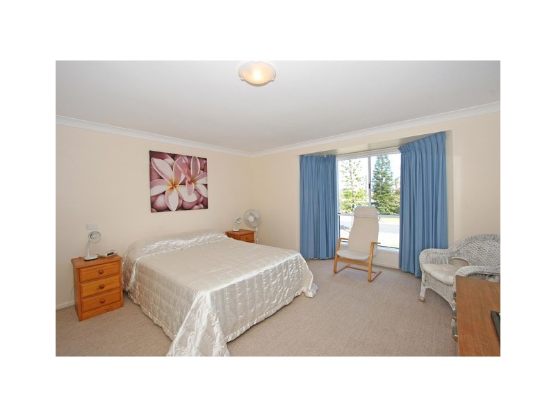 1/62 Yamba Street, Yamba NSW 2464