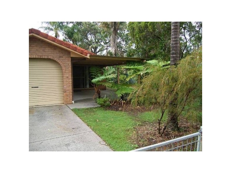 156 Lakes Boulevarde, Yamba NSW 2464