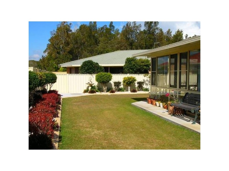 25 Harold Tory Drive, Yamba NSW 2464