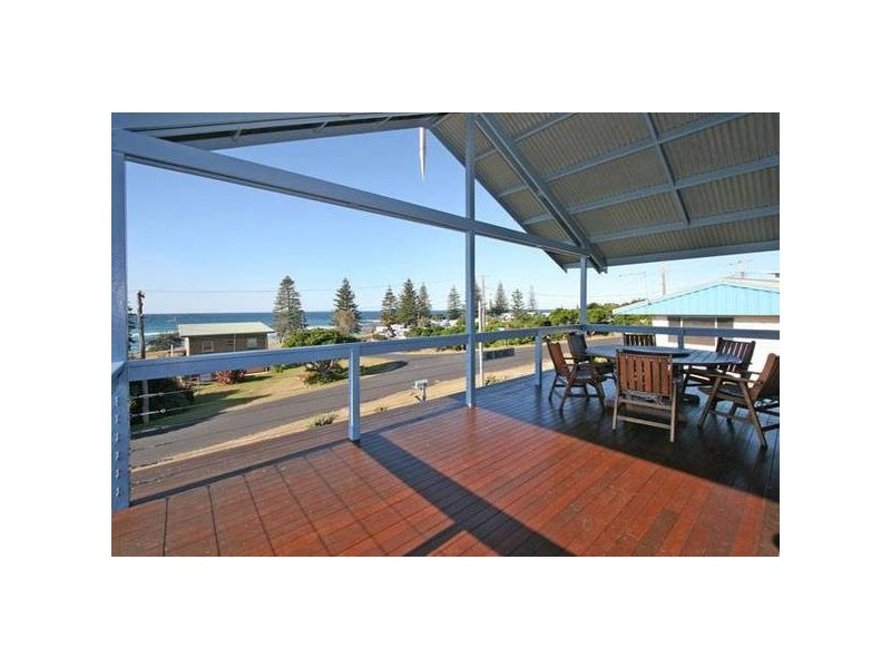 126 Ocean Road, Brooms Head NSW 2463
