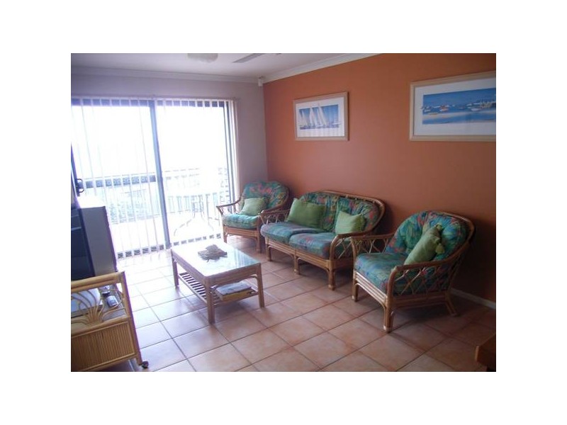 3/1-5 Beachside Way, Yamba NSW 2464