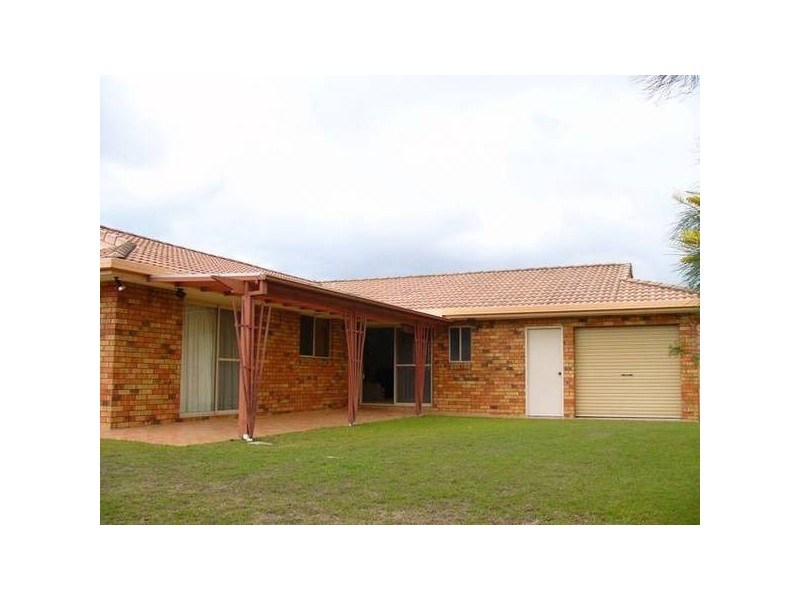 1 Casuarina Close, Yamba NSW 2464