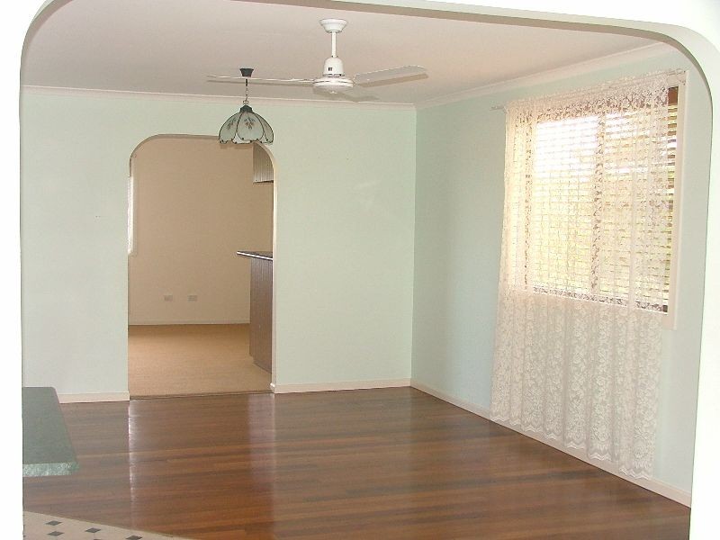 19 Yamba Street, Palmers Island NSW 2463