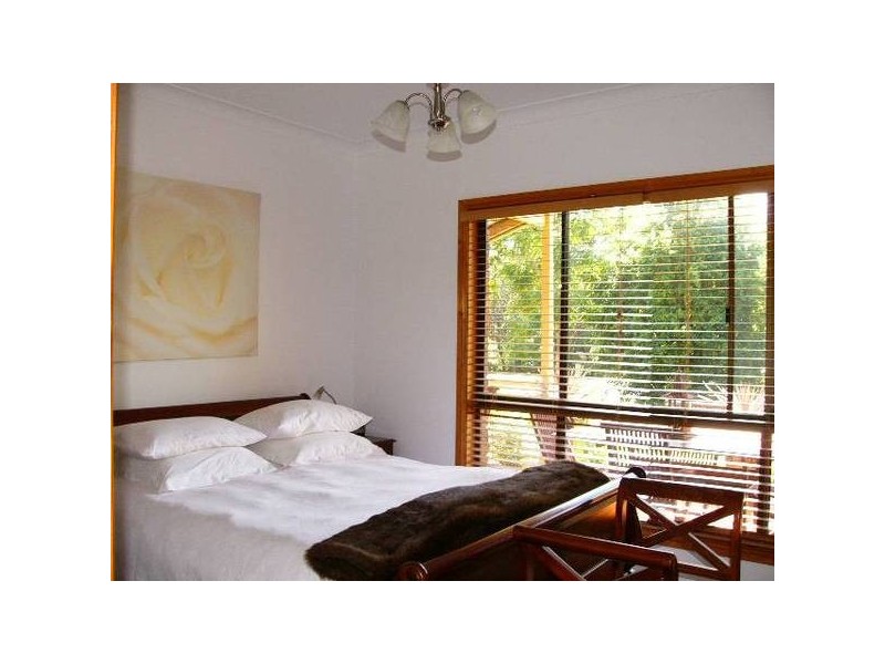 104 Lakes Boulevarde, Wooloweyah NSW 2464