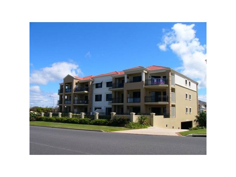 41/20 Pacific Parade, Yamba NSW 2464