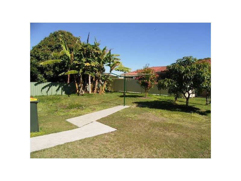 65 Shores Drive, Yamba NSW 2464