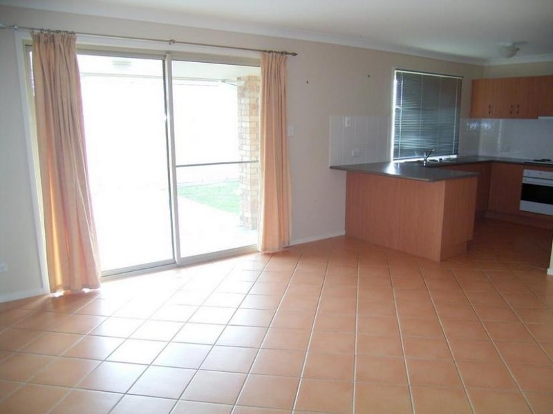 2 Kallatina Place, Yamba NSW 2464