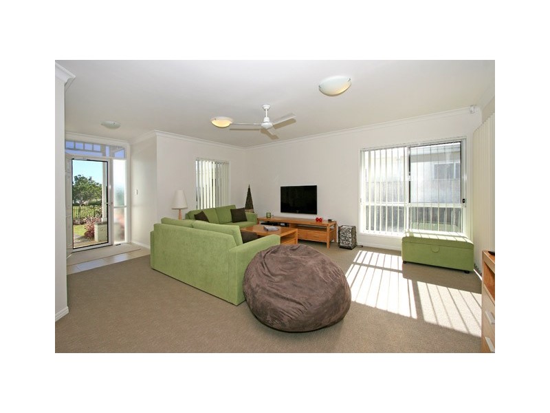 3 The Parkway, Yamba NSW 2464