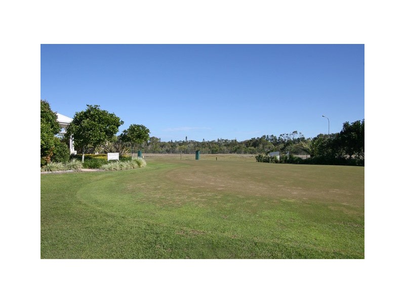 3 The Parkway, Yamba NSW 2464