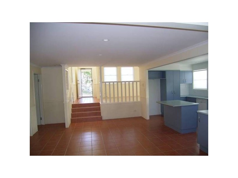 18 Queen Street, Yamba NSW 2464