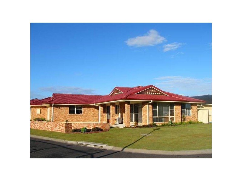 1/2 Newport Island Circuit, Yamba NSW 2464