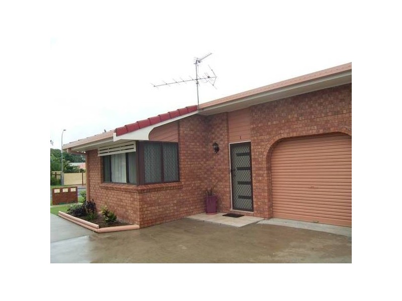 1/20 Waratah Avenue, Yamba NSW 2464