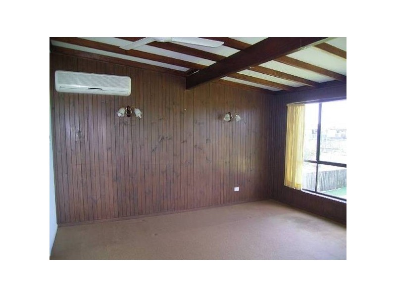 19 Yamba Street, Palmers Island NSW 2463