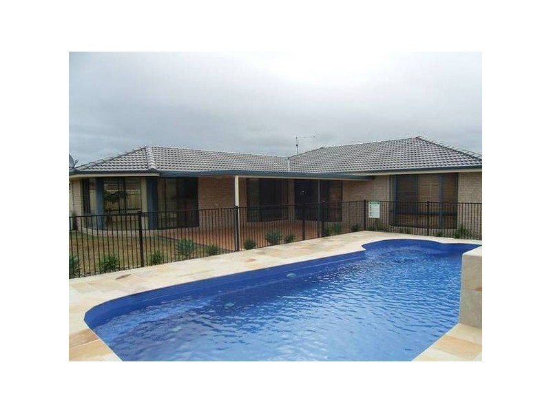 14 BAYVIEW DRIVE, Yamba NSW 2464