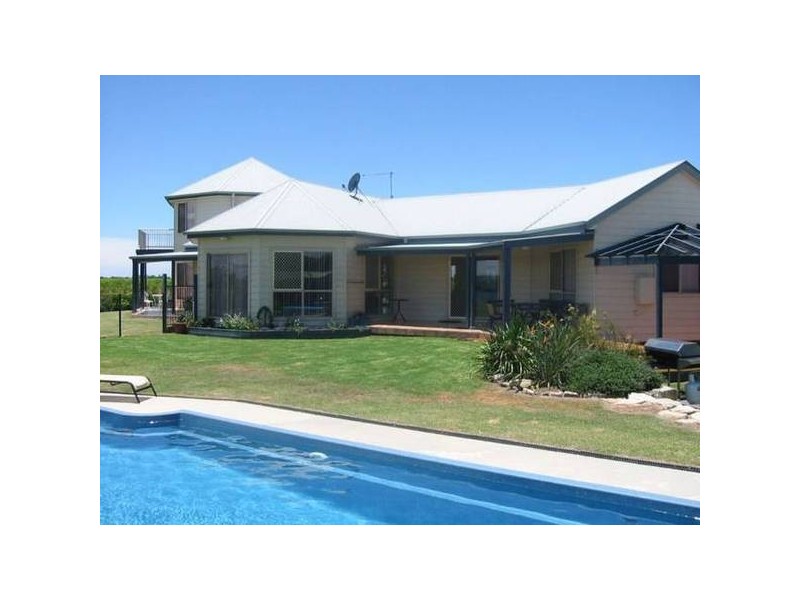 12 Gillies Lane, Palmers Island NSW 2463
