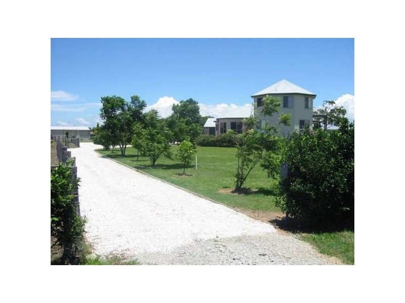 12 Gillies Lane, Palmers Island NSW 2463