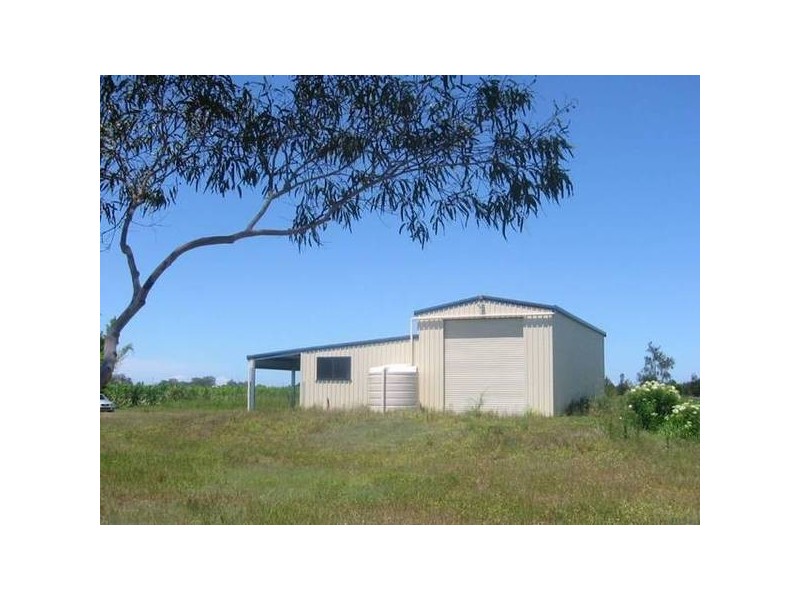 285 School Road, Palmers Island NSW 2463