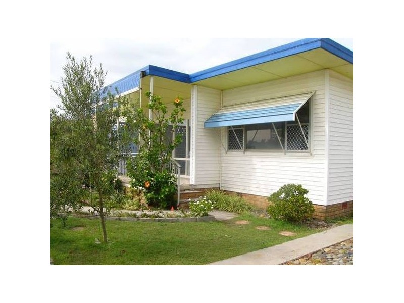 64 Yamba Street, Yamba NSW 2464