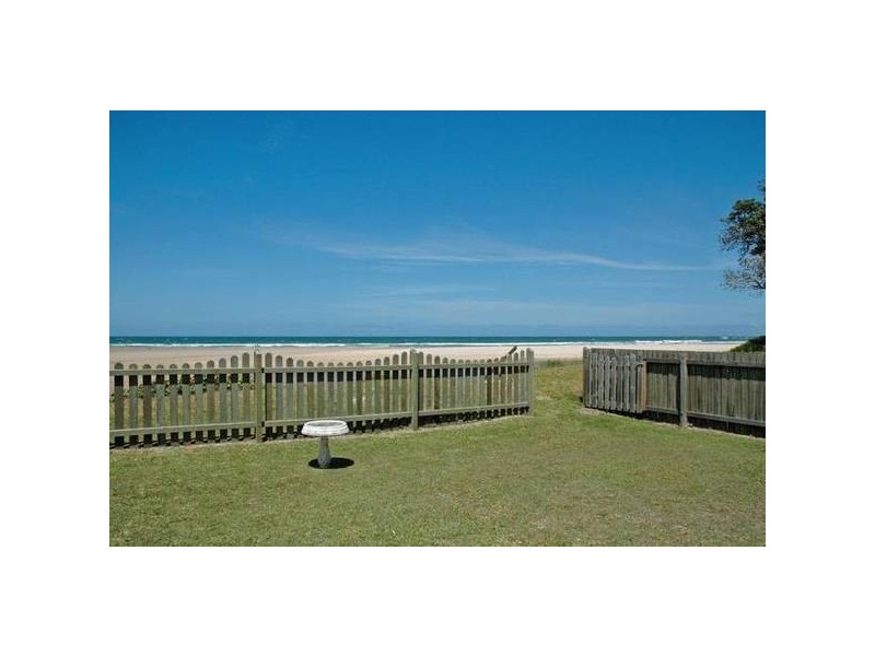 25 Ocean Road, Brooms Head NSW 2463