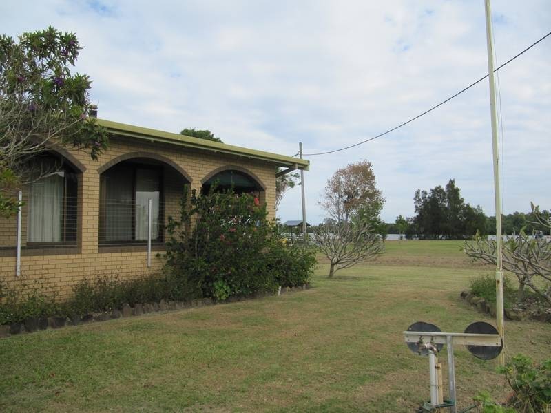 2 Gordon Street, Yamba NSW 2464