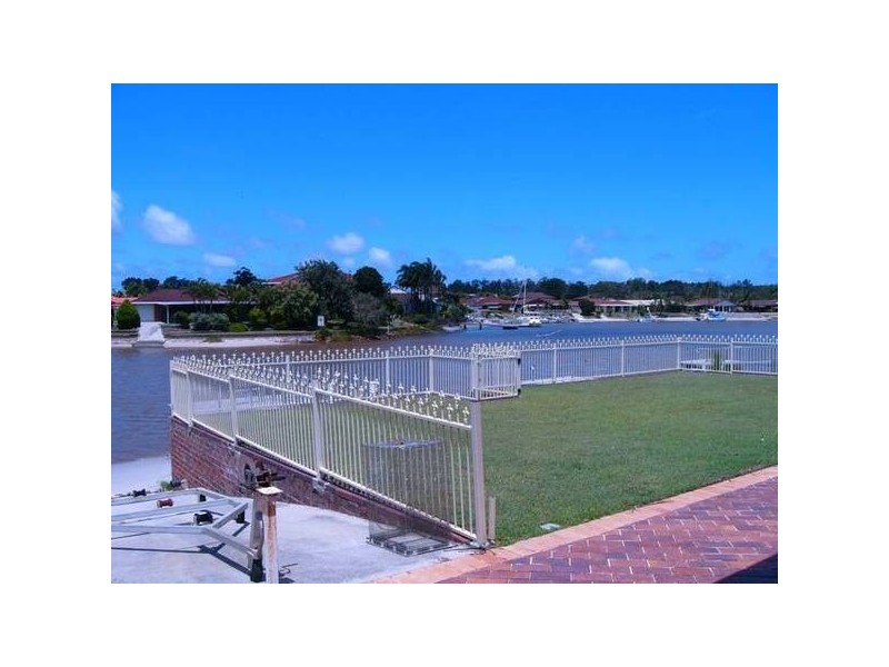 34 The Mainbrace, Yamba NSW 2464