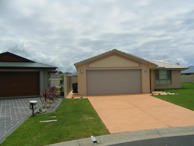 5 Flinders Place, Yamba NSW 2464